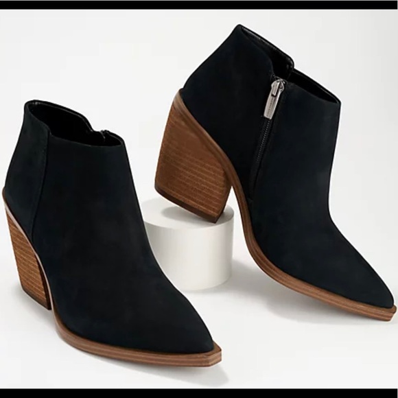 Vince Camuto black booties size 8 1/2 - NEW - Picture 1 of 6
